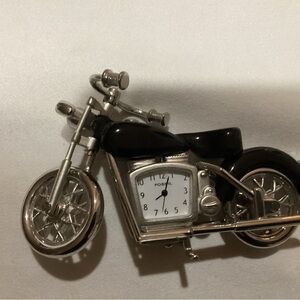 Motorcycle Fossil vintage small clock.